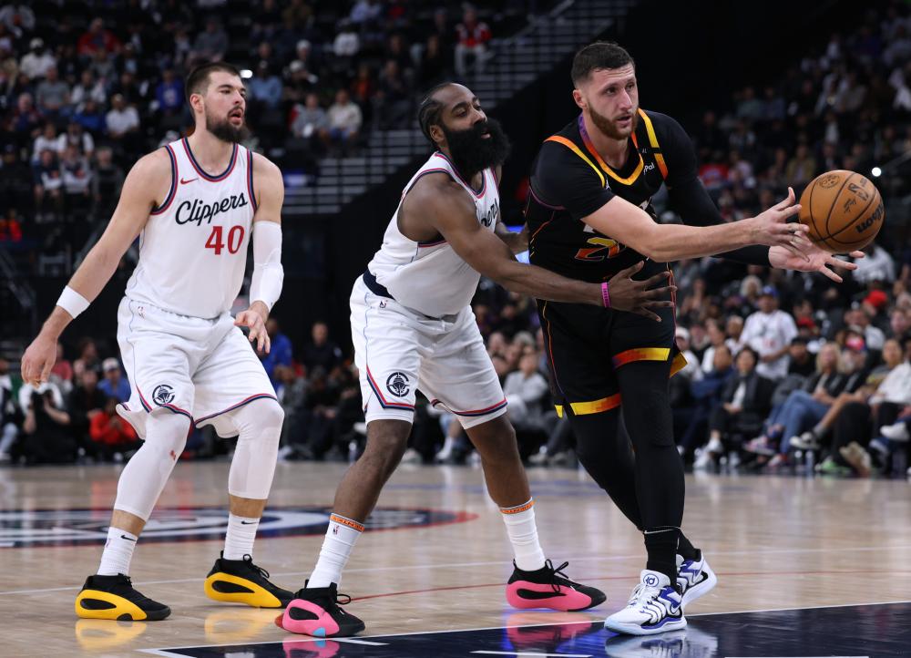 策略更加多 策略更加多