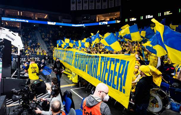 风的姿态 风的姿态